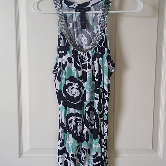INC International Concepts Tops - Inc Inc tank very pretty